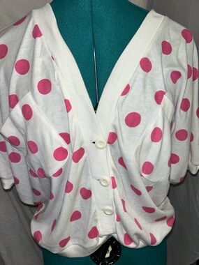 Vanderbilt Vintage dead stock White Button-Front top with Pink Polka Dots size M